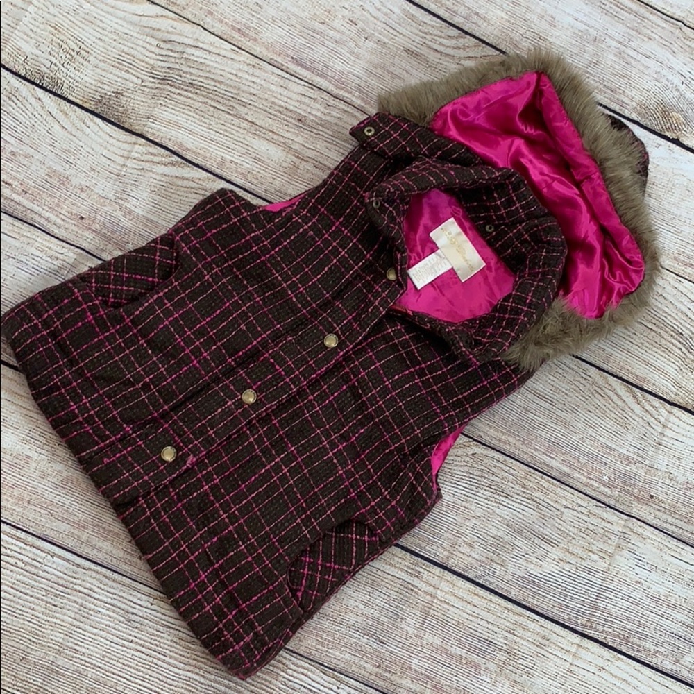 BB Dakota vest size large- detachable hood!